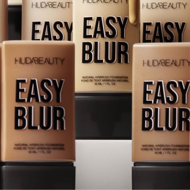 Huda Beauty - Easy Blur Natural Airbrush Foundation with Niacinamide