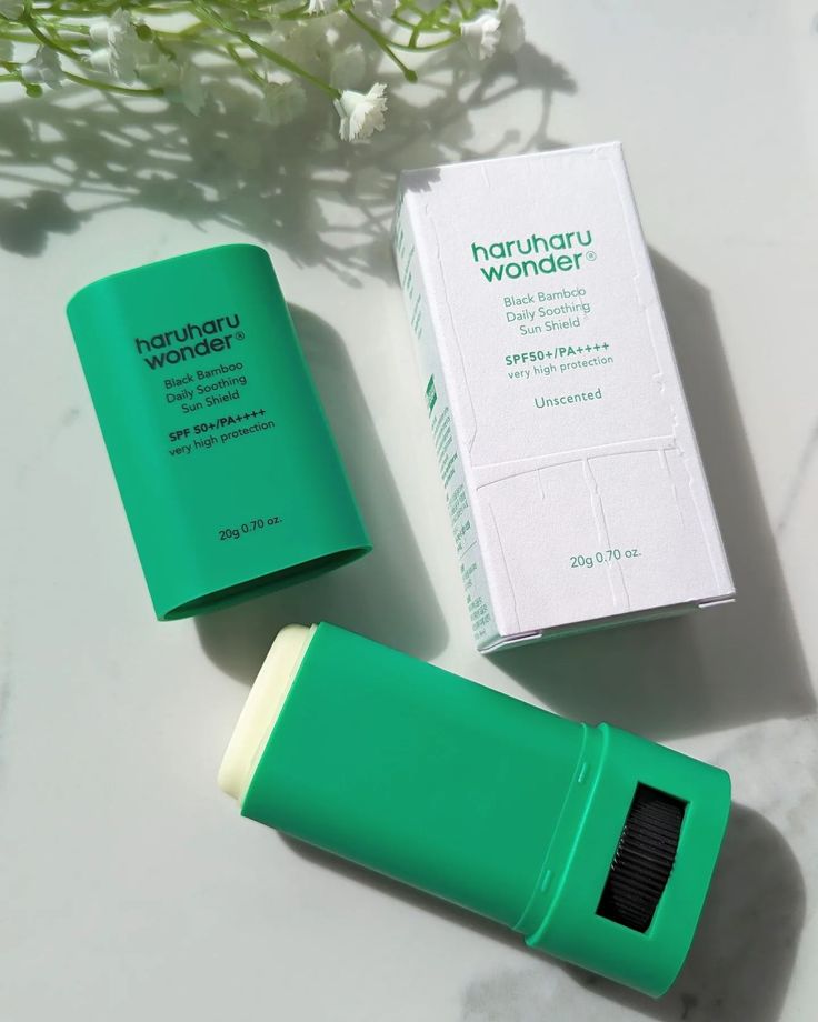 Haruharu WONDER - Black Bamboo Daily Soothing Sun Shield