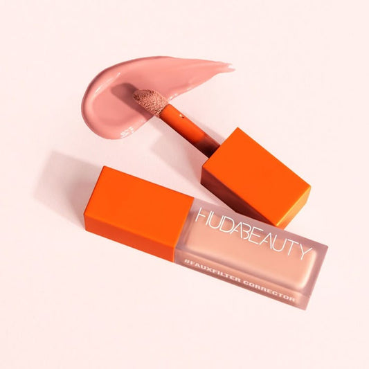 Huda Beauty - FAUXFILTER Under Eye Color Corrector